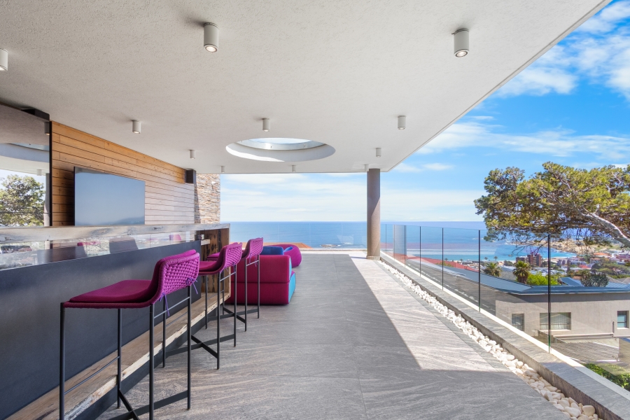 5 Bedroom Property for Sale in Camps Bay Western Cape